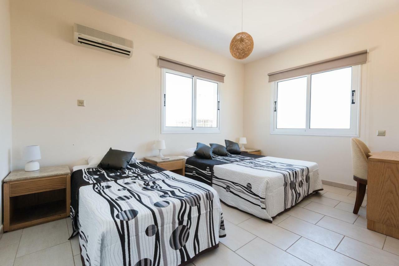 Nissi Palms Villa Ayía Nápa Extérieur photo