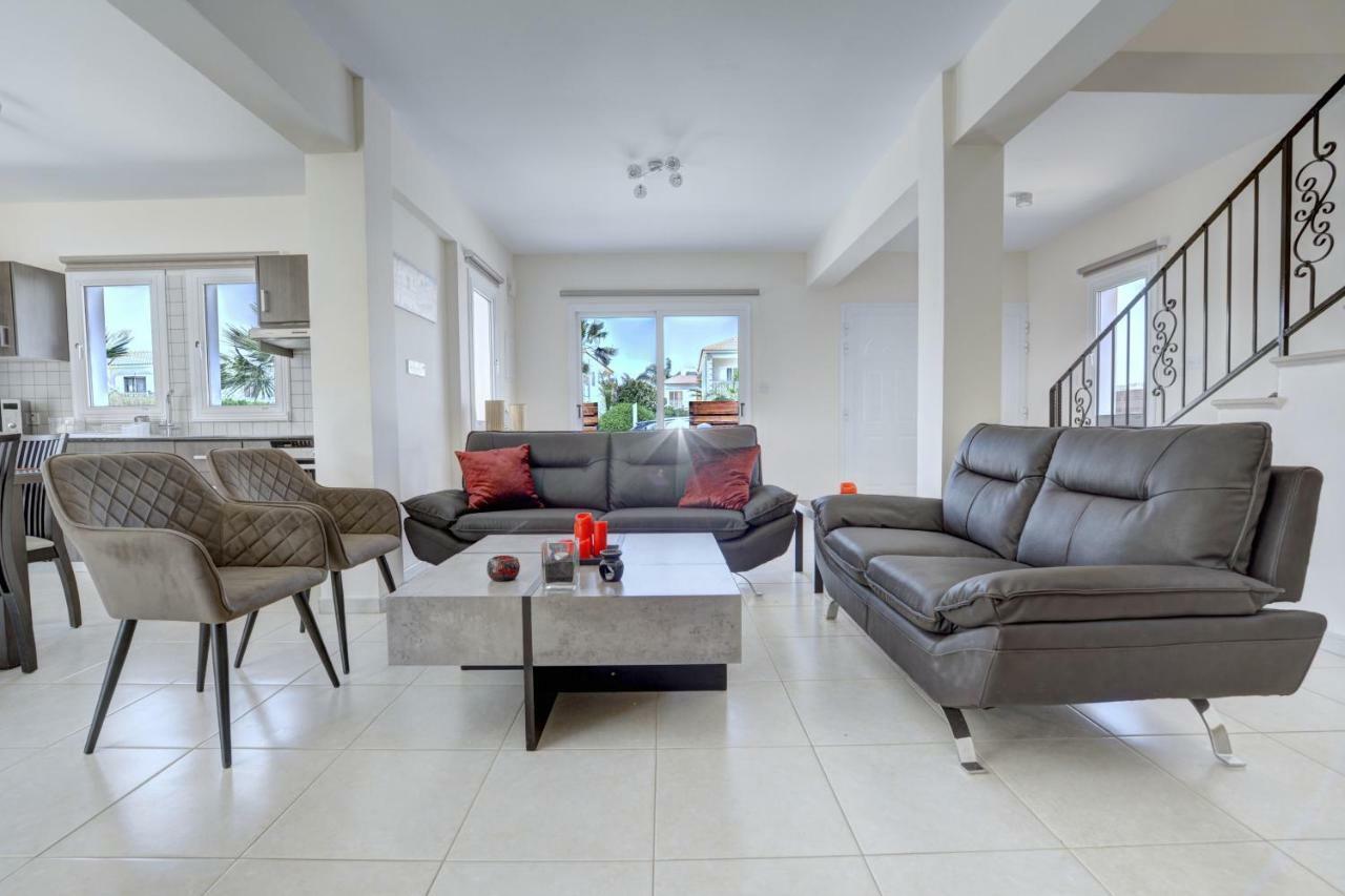 Nissi Palms Villa Ayía Nápa Extérieur photo