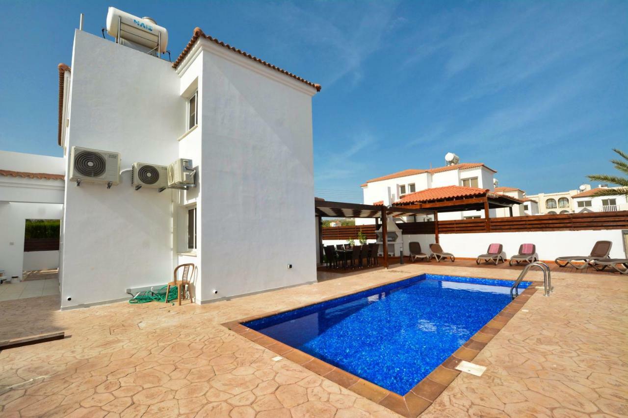Nissi Palms Villa Ayía Nápa Extérieur photo