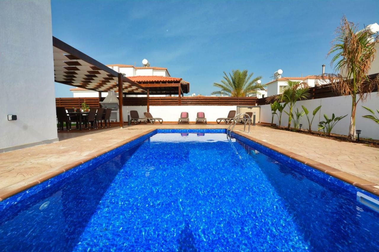 Nissi Palms Villa Ayía Nápa Extérieur photo